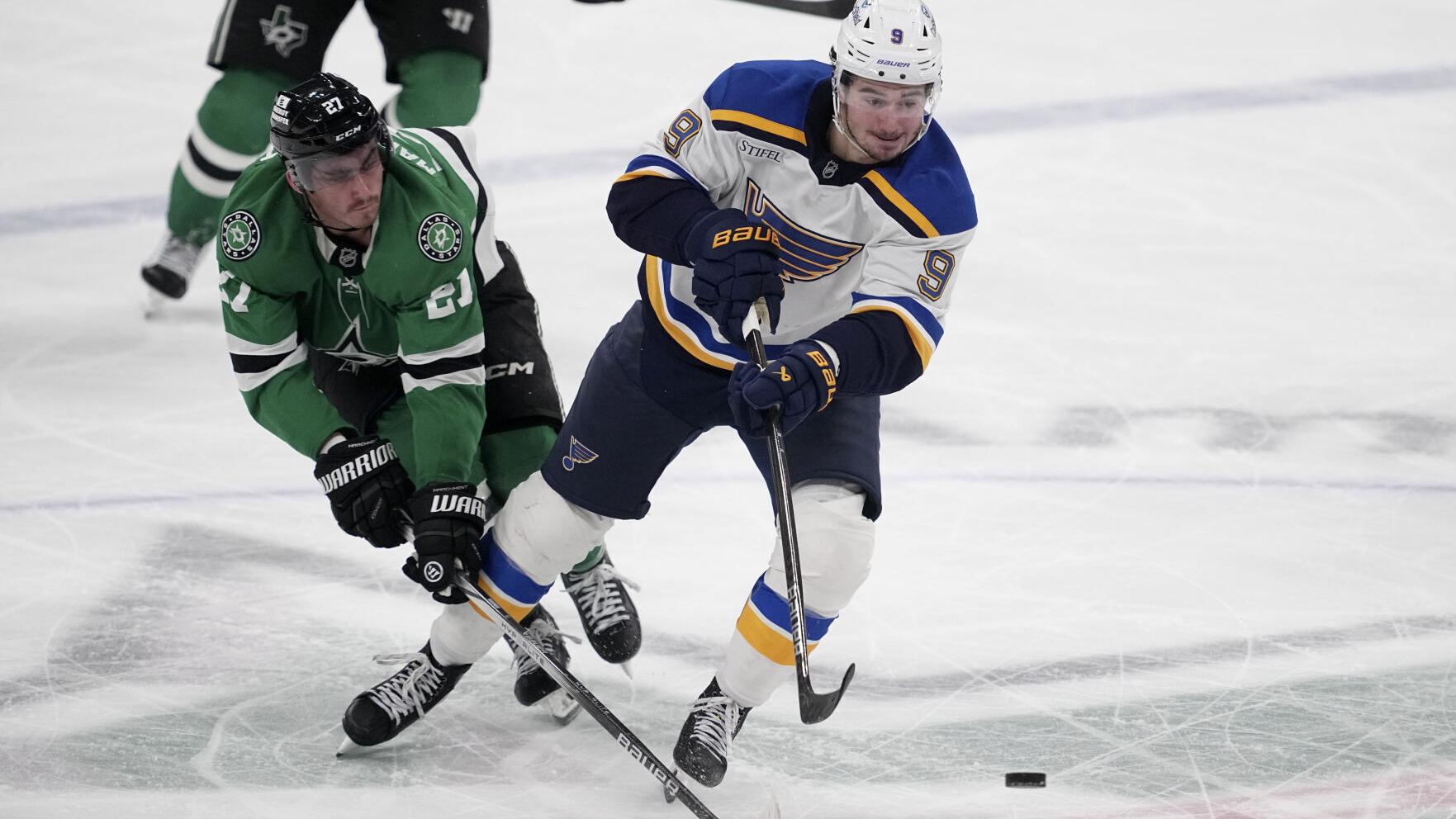 Game Day: Forward Alexandre Texier questionable as Blues host Predators